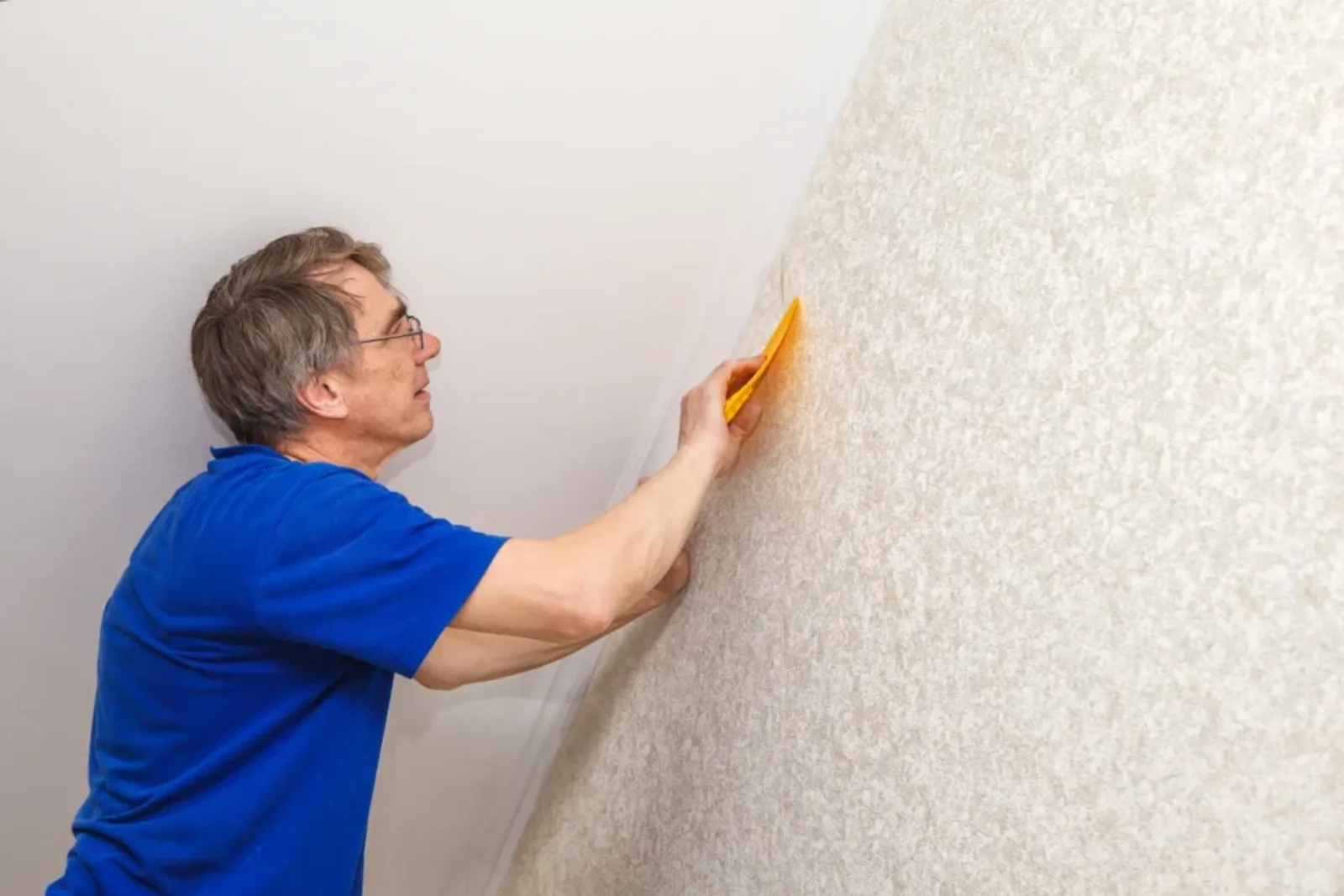 Wallpapering