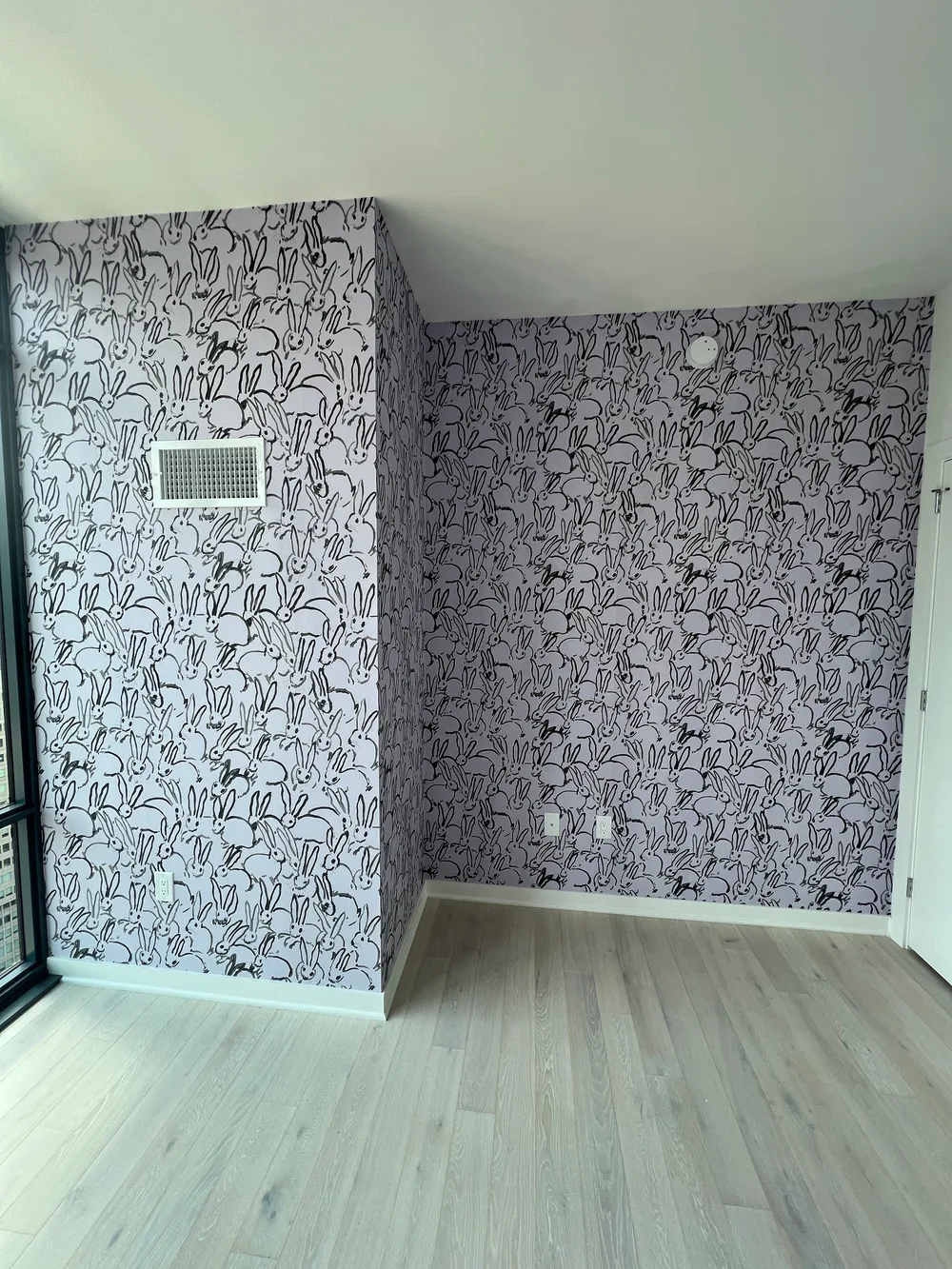 Residential wallpaper installation project by RCP Wallpaper