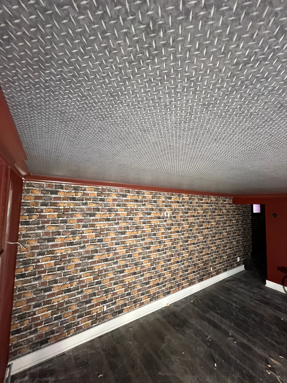 Residential wallpaper installation project by RCP Wallpaper